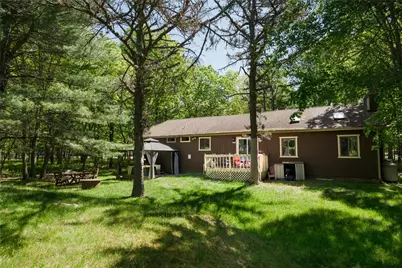 251 McKuen Way, Penn Forrest, PA 18210 - Photo 9