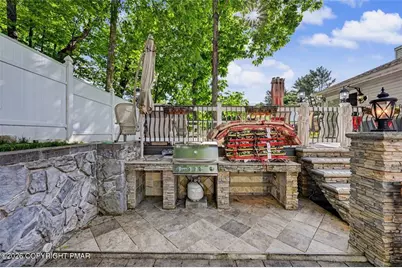 Crocus Drive, Smithfield Twp, PA 18301 - Photo 35