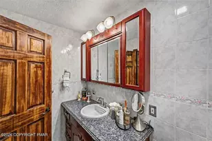 Crocus Dr, Smithfield Twp, PA 18301 - Photo 49
