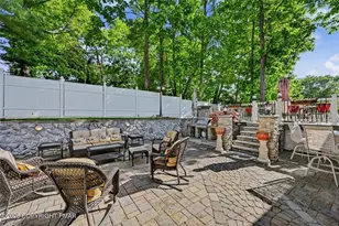 Crocus Dr, Smithfield Twp, PA 18301 - Photo 37