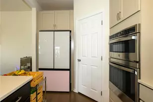 308 Bendelow Ln, Northampton Boro, PA 18067 - Photo 7