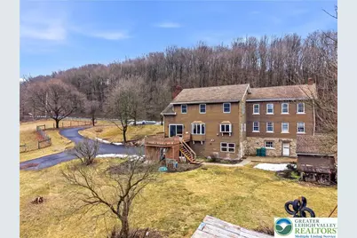 8849 Kistler Valley Road, Lynn Township, PA 19529 - Photo 5