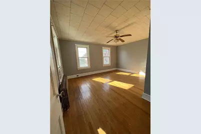 415 W Pennsylvania Ave, Pen Argyl, PA 18072 - Photo 9