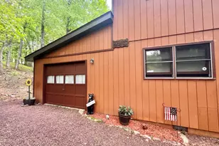 15 Chalet Ct, Kidder Twp, PA 18624 - Photo 3