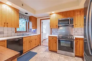 2535 W Allen St, Allentown City, PA 18104 - Photo 17