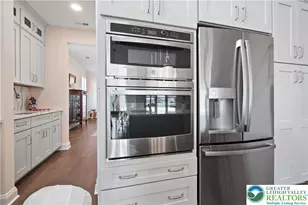 7733 Valor Dr, Springfield Twp, PA 18036 - Photo 11