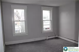 319 Columbia St, Tamaqua Boro, PA 18252 - Photo 11