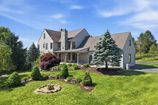 2150 Park Pl, North Whitehall Township, PA 18080 - Photo 11