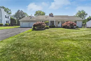 1148 Meadowbrook Cir W, Allentown City, PA 18103 - Photo 1