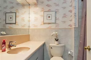 1148 Meadowbrook Cir W, Allentown City, PA 18103 - Photo 35