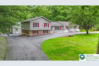 256 Sundance Road, Chestnuthill Twp, PA 18330 - Photo 1