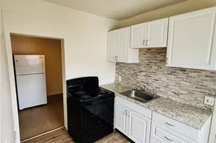 765 S S 8th St, Allentown City, PA 18103 - Photo 5