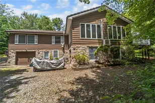 55 Molenda Cir, Franklin Twp, PA 18235 - Photo 19