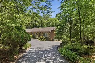 55 Molenda Cir, Franklin Twp, PA 18235 - Photo 7