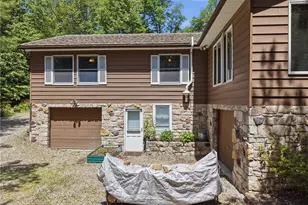 55 Molenda Cir, Franklin Twp, PA 18235 - Photo 17