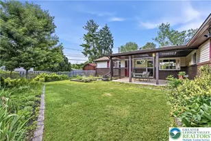 1042 N 38th St, South Whitehall Township, PA 18104 - Photo 3