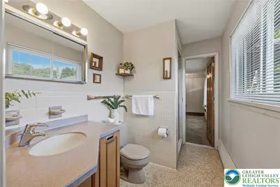 1042 N 38th Street, South Whitehall Township, PA 18104 - Photo 19