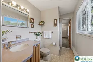 1042 N 38th St, South Whitehall Township, PA 18104 - Photo 19