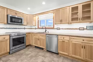 988 Hoch Rd, Moore Township, PA 18038 - Photo 7