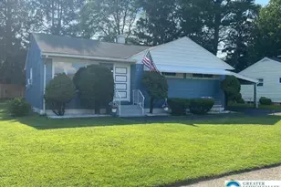2303 Fleur Ln, Bethlehem City, PA 18018 - Photo 3