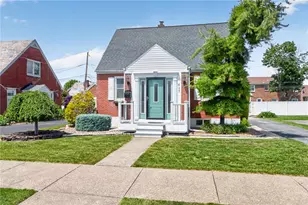 417 E Fairview St, Bethlehem City, PA 18018 - Photo 1