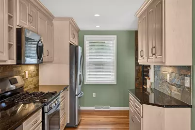 417 E Fairview Street, Bethlehem City, PA 18018 - Photo 31