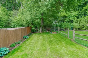 4264 David Dr, Emmaus Boro, PA 18049 - Photo 33