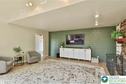 6124 Hilltop Road, Upper Macungie Township, PA 18069 - Photo 27
