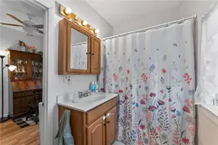 233 Adrain St, Emmaus Boro, PA 18049 - Photo 23
