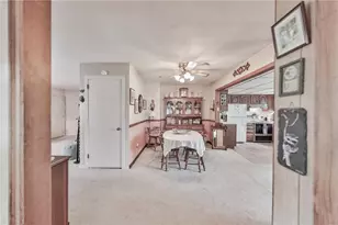 2883 South St, Allentown City, PA 18103 - Photo 9