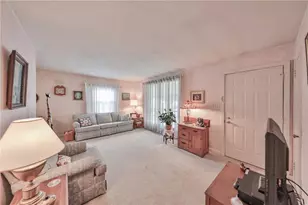 2883 South St, Allentown City, PA 18103 - Photo 3