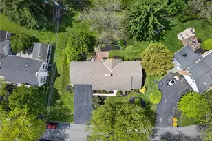 1148 Clearwood Dr, Allentown City, PA 18103 - Photo 9