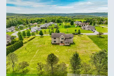 42 Louis Circle, Butler Twp, PA 18222 - Photo 59