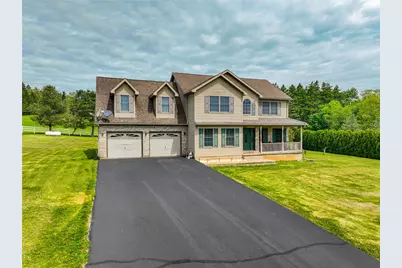 42 Louis Circle, Butler Twp, PA 18222 - Photo 1