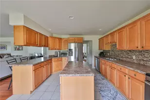 42 Louis Cir, Butler Twp, PA 18222 - Photo 27