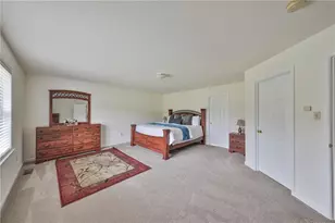 42 Louis Cir, Butler Twp, PA 18222 - Photo 33