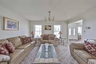 42 Louis Circle, Butler Twp, PA 18222 - Photo 19