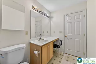 1330 Briarwood Ln, Forks Twp, PA 18040 - Photo 19
