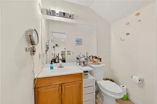 1330 Briarwood Ln, Forks Twp, PA 18040 - Photo 25