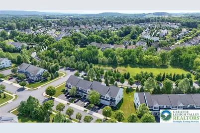 923 King Way, Upper Macungie Township, PA 18031 - Photo 9