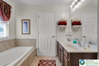 923 King Way, Upper Macungie Township, PA 18031 - Photo 35
