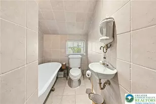 1194 Street Rd, Buckingham, PA 18938 - Photo 33