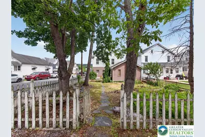 441 W Washington Street, Slatington Boro, PA 18080 - Photo 5