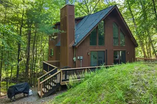 103 Lollipop Ln, Delaware Twp, PA 18328 - Photo 1