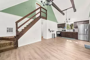 103 Lollipop Ln, Delaware Twp, PA 18328 - Photo 5