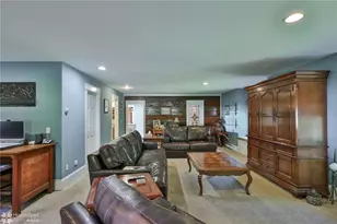 1404 Sugar Hollow Rd, Chestnuthill Twp, PA 18353 - Photo 9