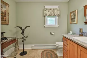 1404 Sugar Hollow Rd, Chestnuthill Twp, PA 18353 - Photo 23