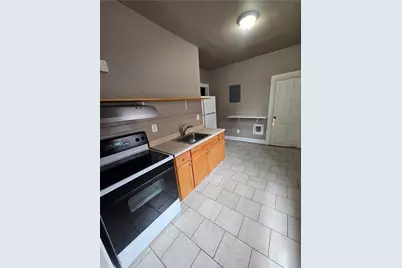 328 N 9th Street #2B, Allentown City, PA 18102 - Photo 5