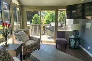 107 Ariel Ct, Stockertown Boro, PA 18083 - Photo 3
