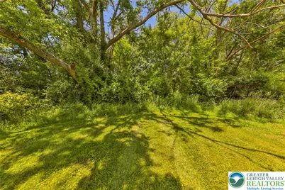 1113 E Emmaus Avenue, Allentown City, PA 18103 - Photo 61